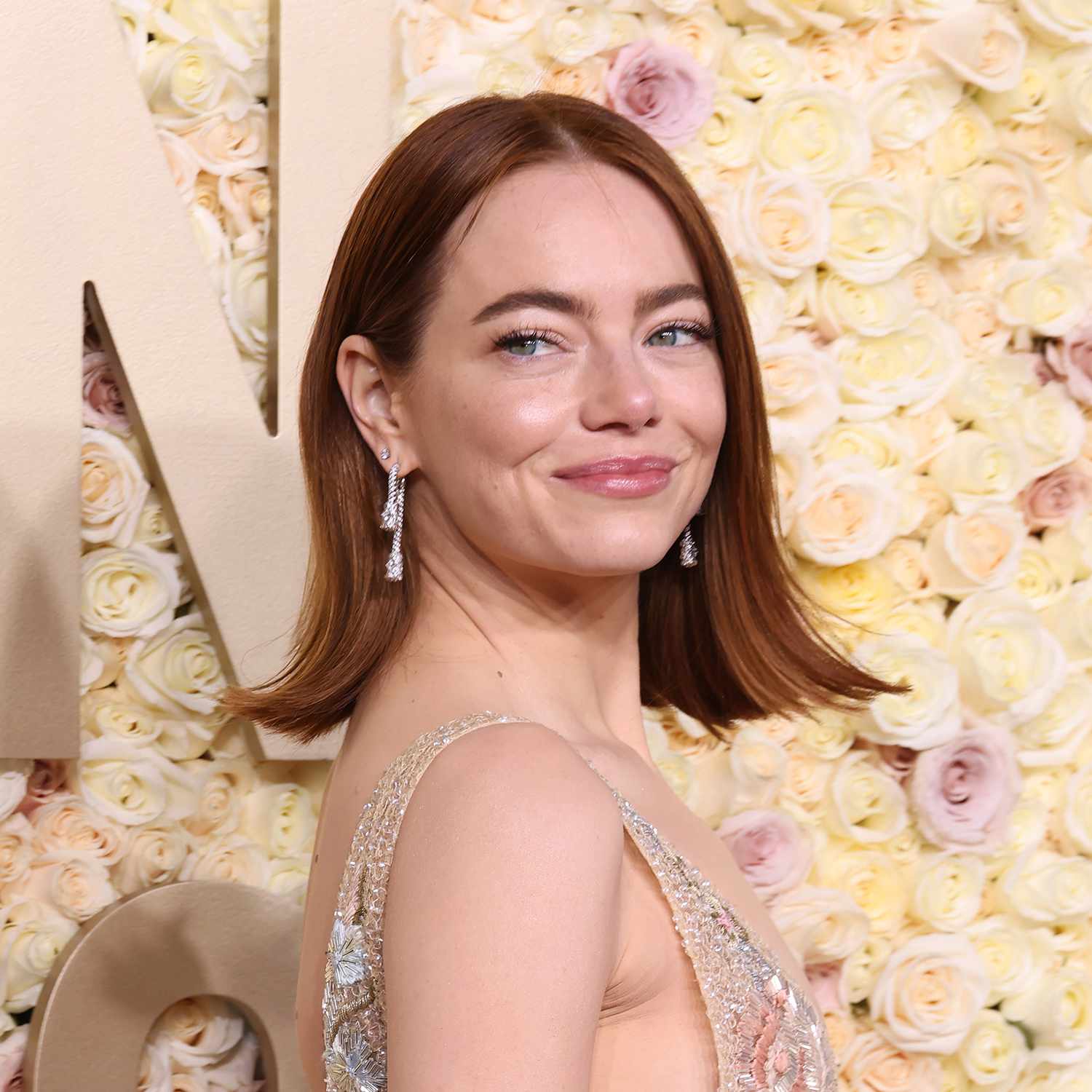 Emma Stone at the Golden Globe Awards with a flippy bob haircut