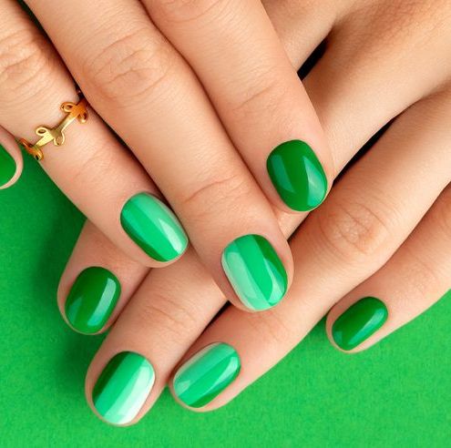 22 Festive St. Patrick’s Day Nail Designs That Will Give You Some Extra Luck