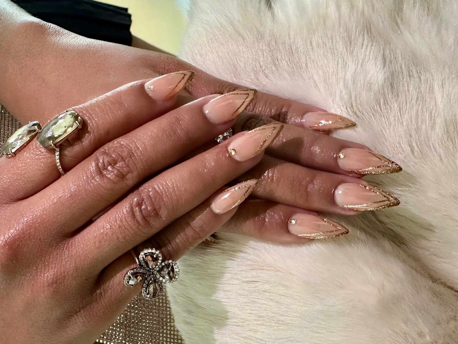 Quinta Brunson Golden Globes 2024 Nails