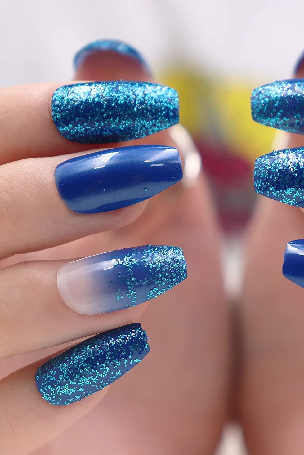 Blue Glitter Gradient 