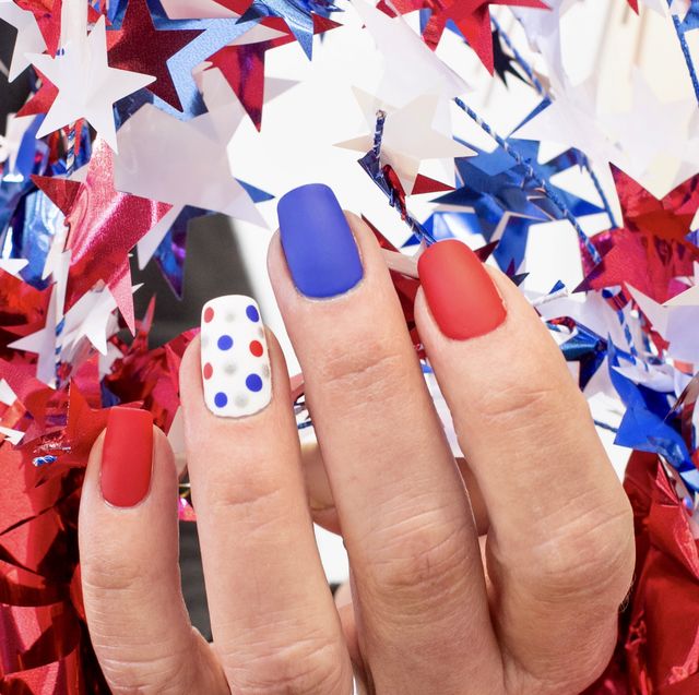 40 Easy 4th of July Nail Designs You Need To Try