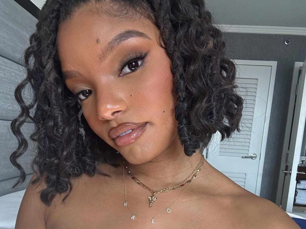 Halle Bailey Just Got a Cute Curly Bob