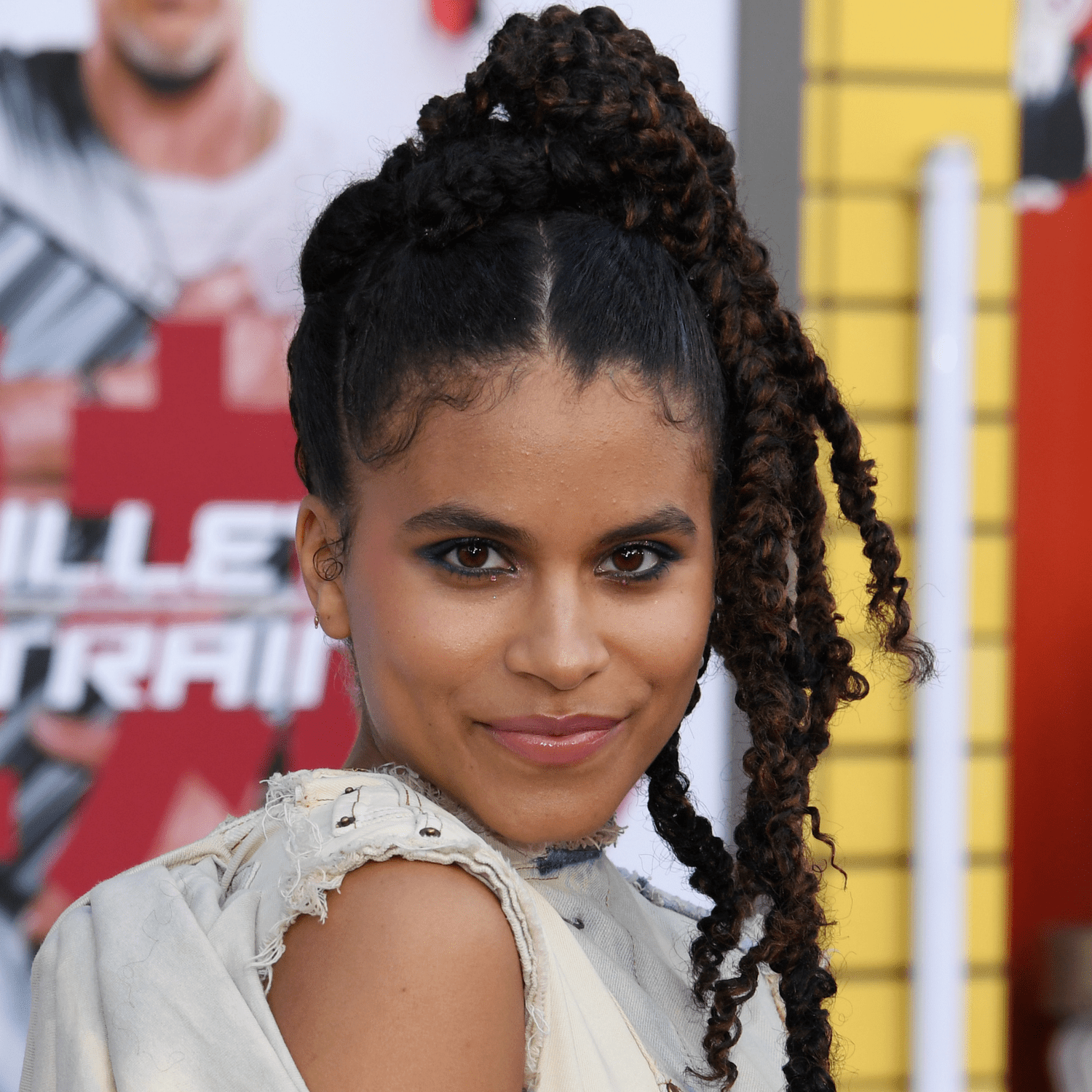 zazie beetz wearing large box braids