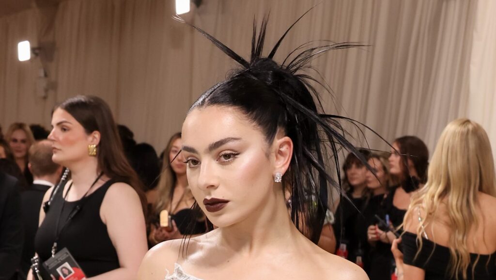 Charli XCX’s Met Gala Dress Is Made of Plain White Tees