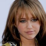 Miley’s New Hair Is So 2008 in the Best Way