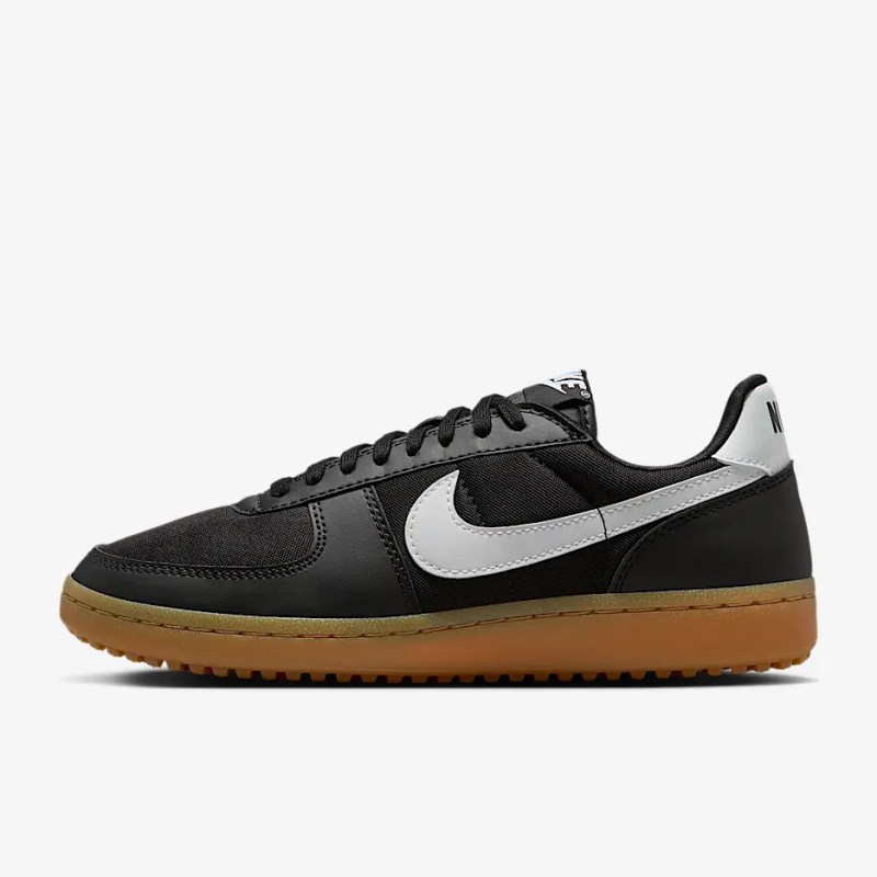 TikTok Is Over the Samba & Is Wearing This Must-Have Nike Shoe Instead