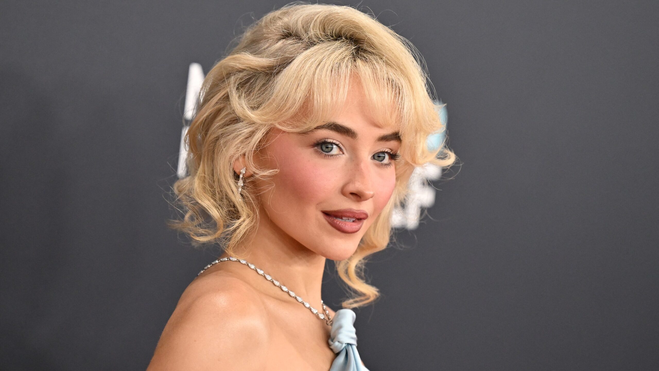 Sabrina Carpenter Oozes Old Hollywood Glamour at the 2025 Grammys