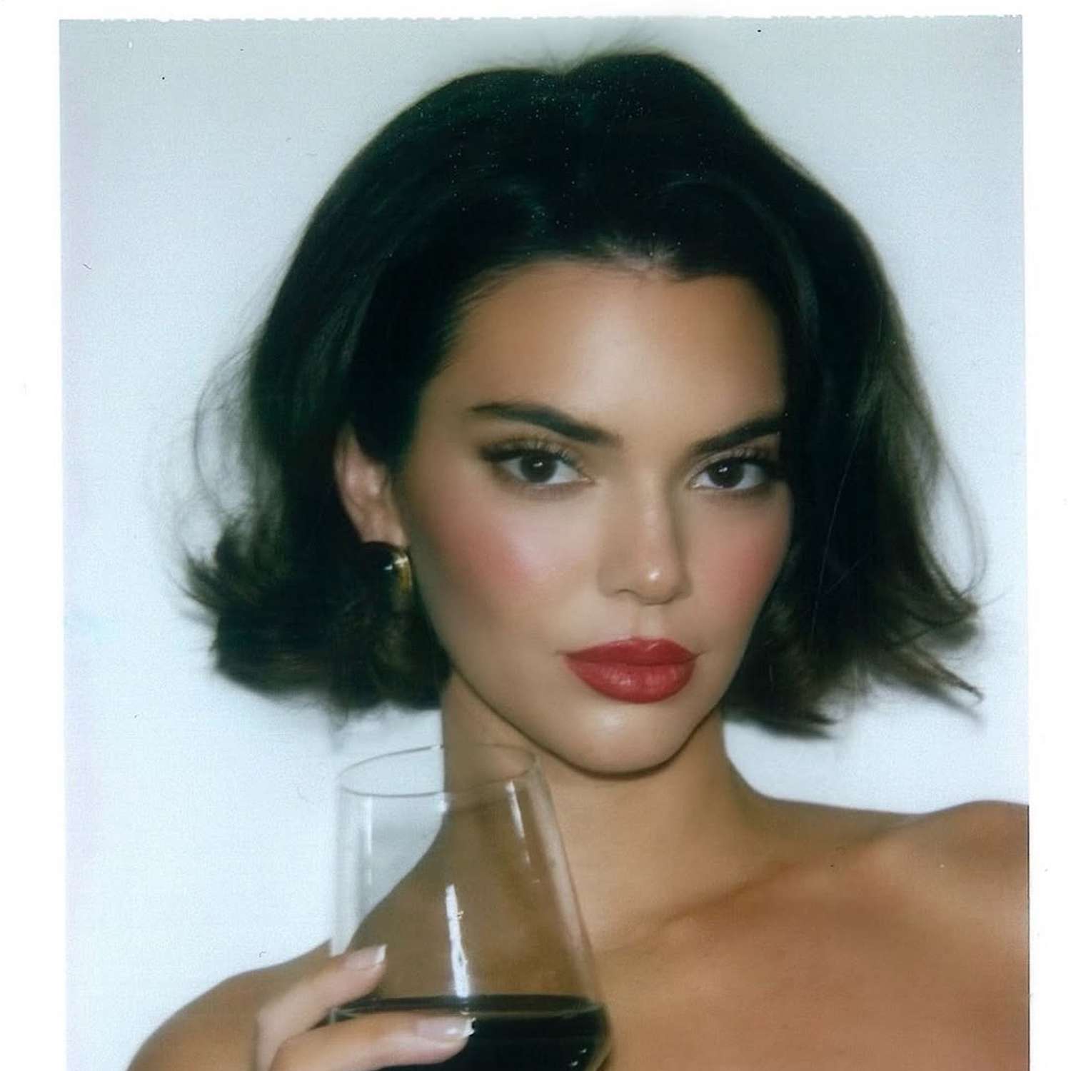 Kendall jenner with chin-length hair